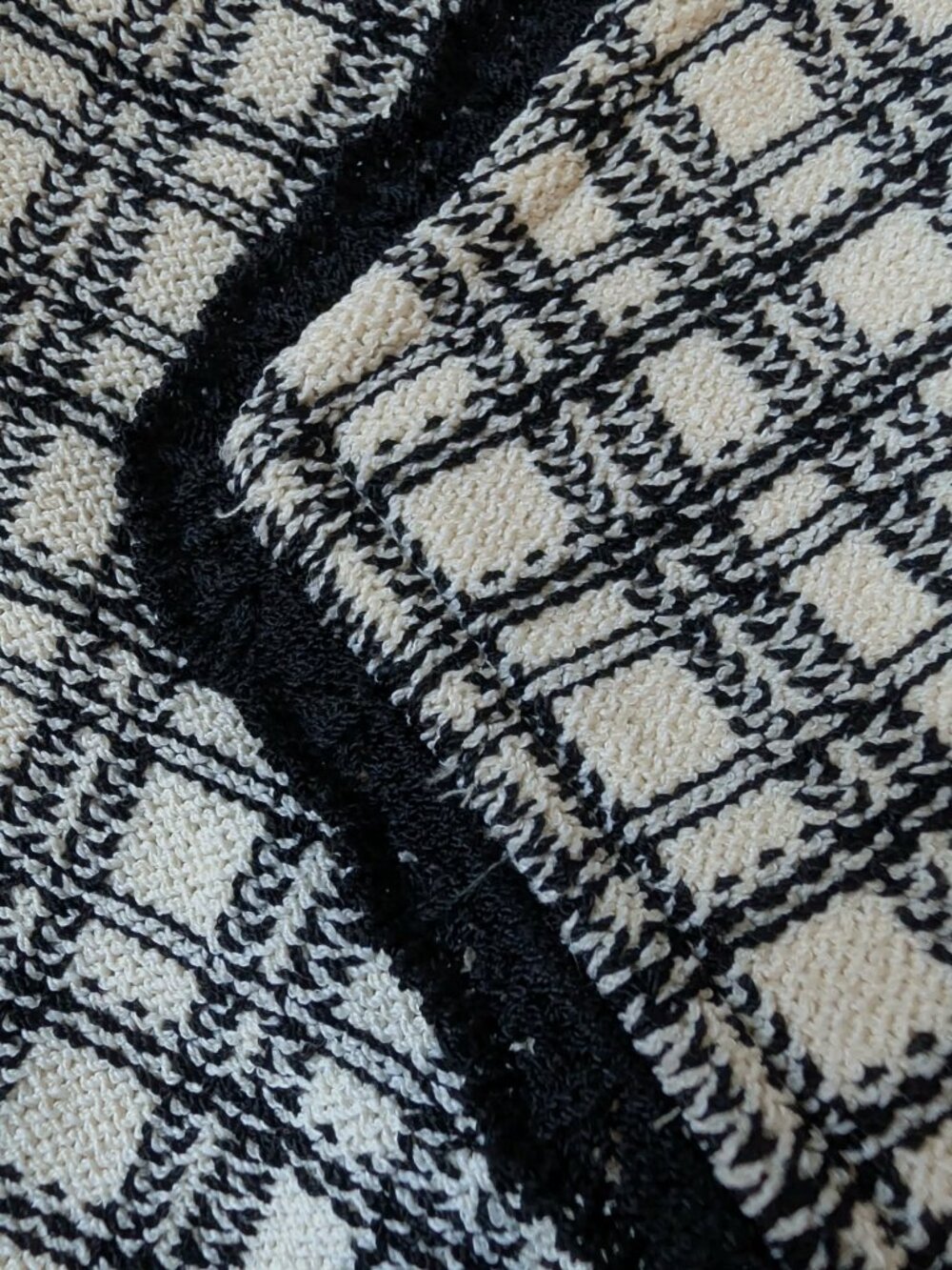 Vintage St. John Collection Plaid Knit Blazer Jacket Size 8 Made USA - Picture 8 of 13